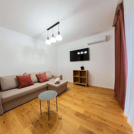 Citadela North 1Br Apartment W Security And Self Check In Bucarest Exterior foto