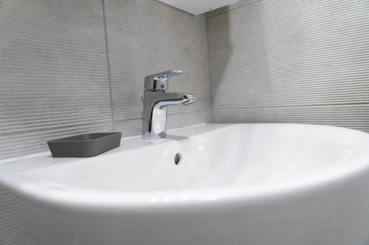 Citadela North 1Br Apartment W Security And Self Check In Bucarest Exterior foto
